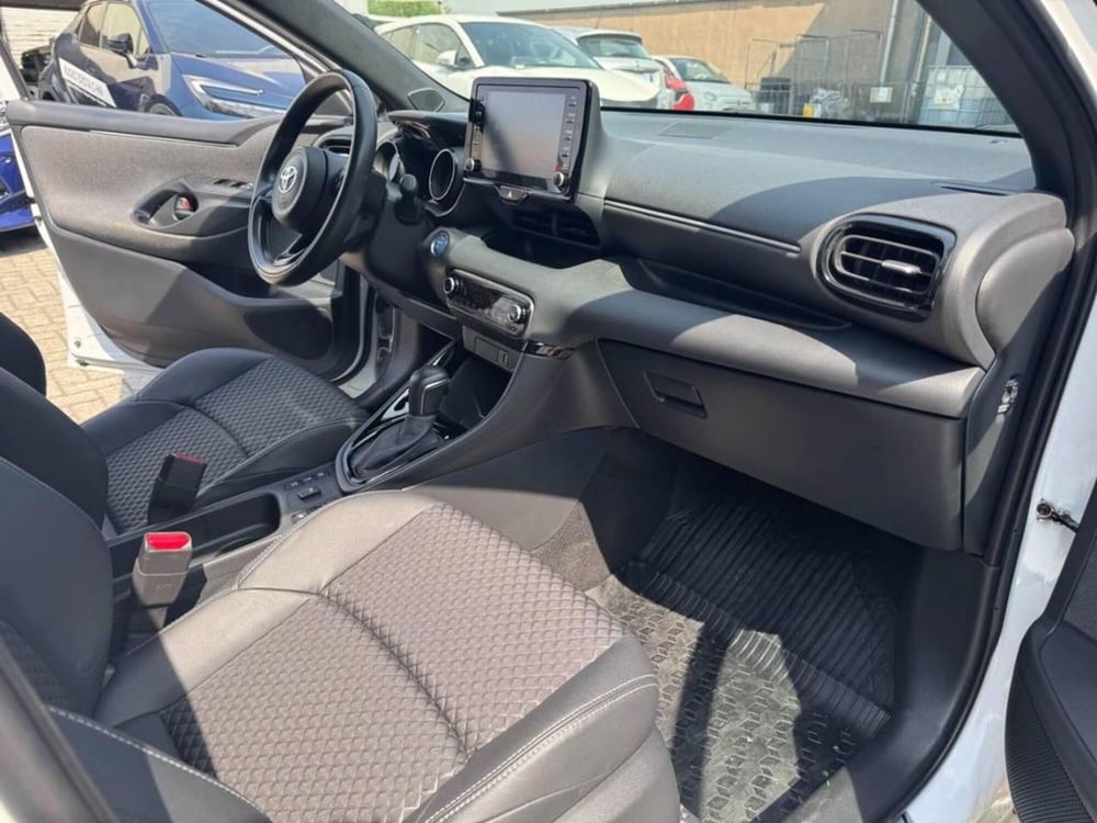 Toyota Yaris Cross usata a Torino (13)