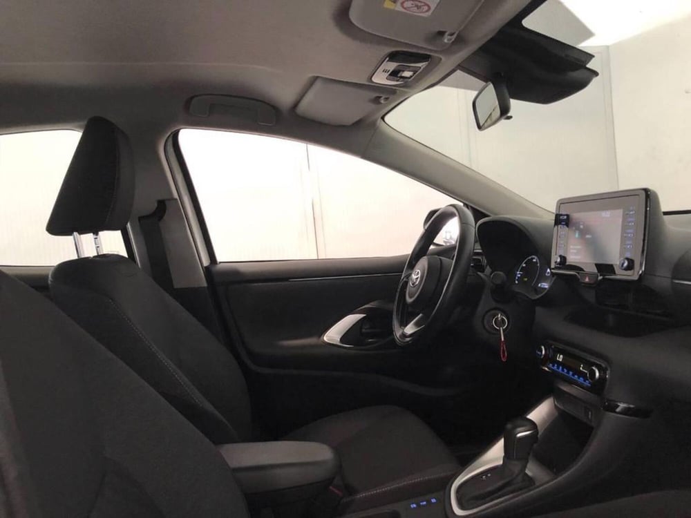 Toyota Yaris Cross usata a Torino (7)