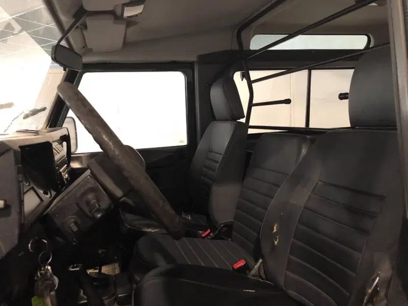 Land Rover Defender usata a Torino (10)