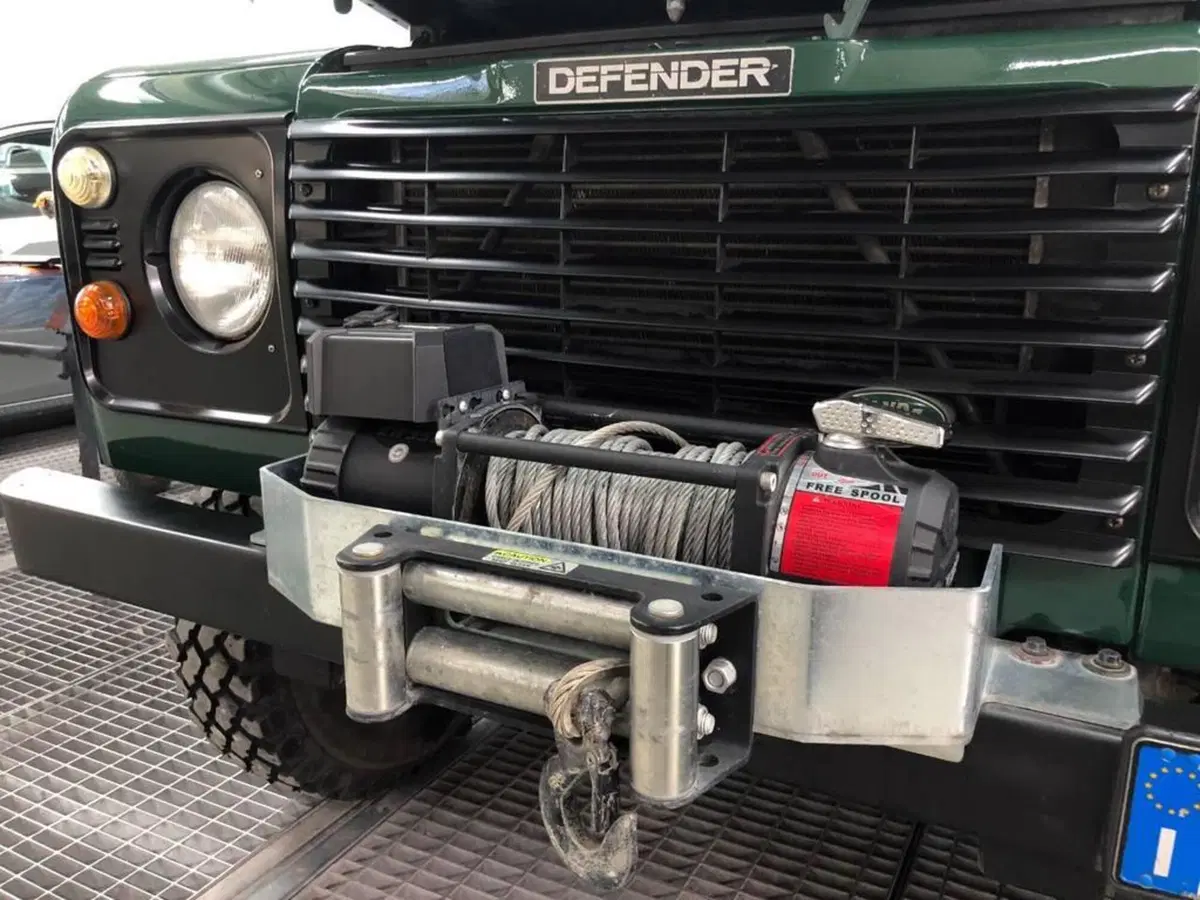 Land Rover Defender usata a Torino (5)