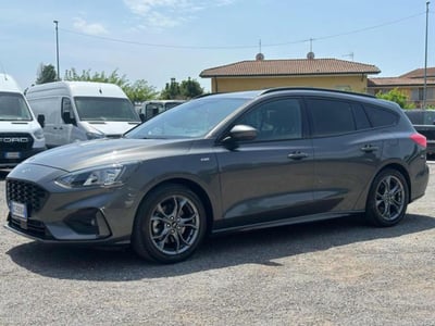 Ford Focus Station Wagon 1.0 EcoBoost Hybrid 125 CV SW ST-Line del 2020 usata a Massarosa