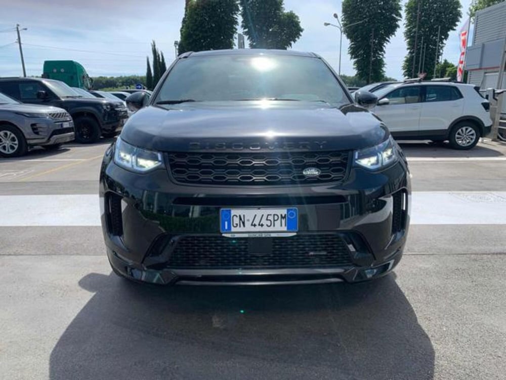 Land Rover Discovery Sport usata a Lucca
