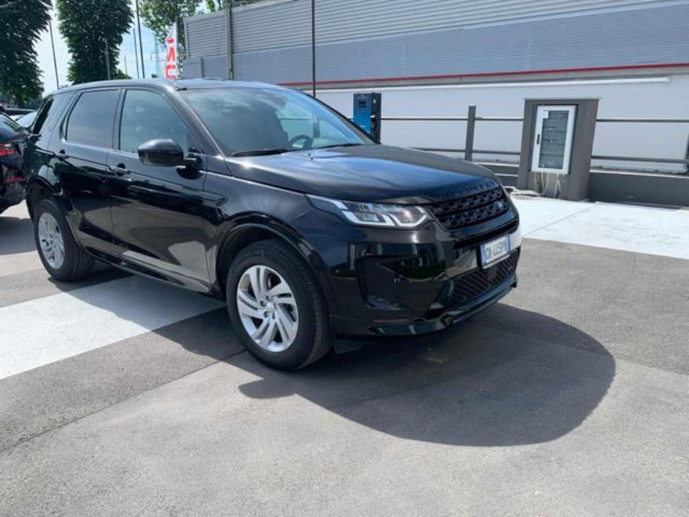 Land Rover Discovery Sport usata a Lucca (2)