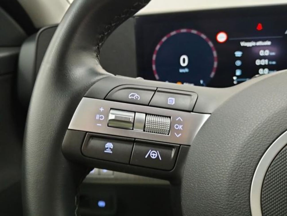 Hyundai Kona usata a Como (12)