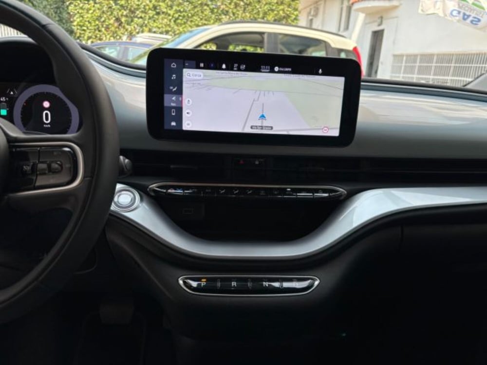 Fiat 500e usata a Napoli (20)