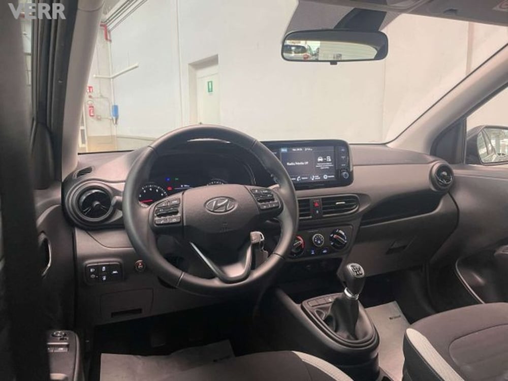 Hyundai i10 usata a Milano (9)