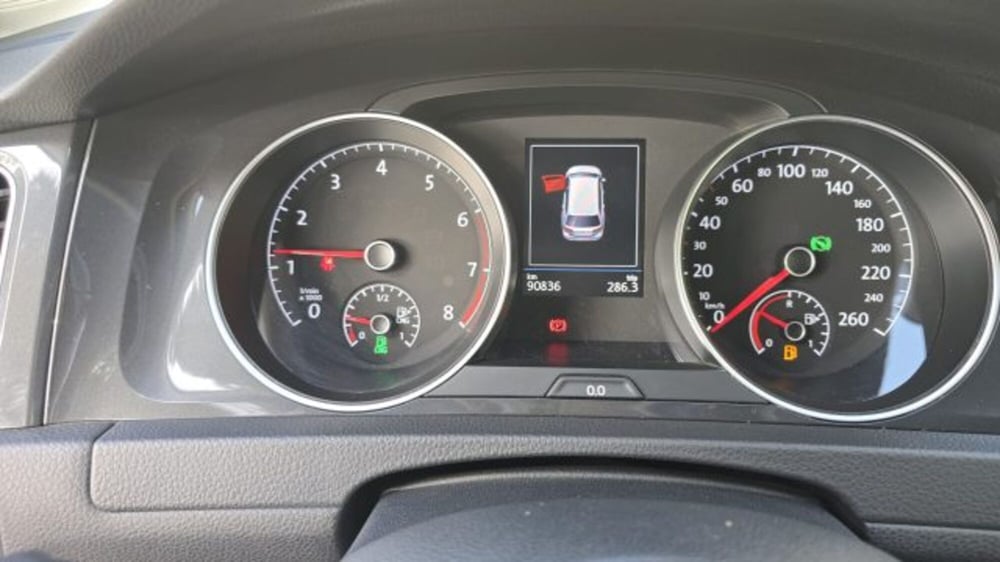 Volkswagen Golf Variant usata a Macerata (9)