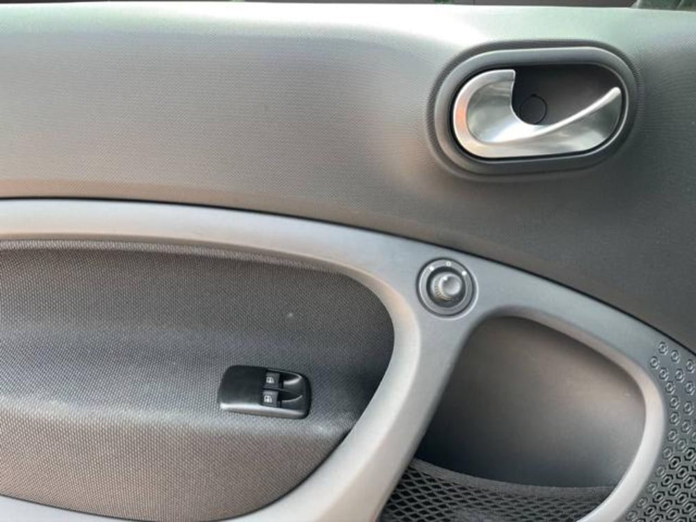 smart Fortwo usata a Milano (11)