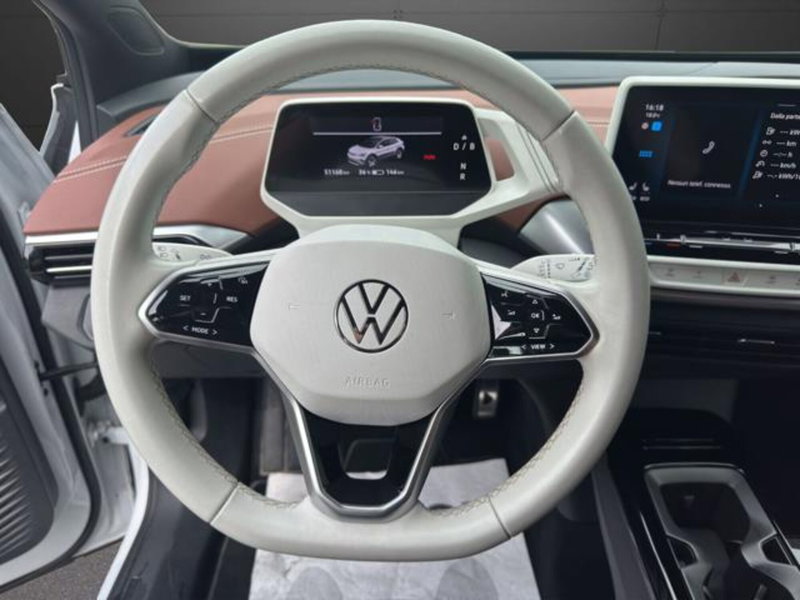 Volkswagen ID.4 usata a Milano (9)