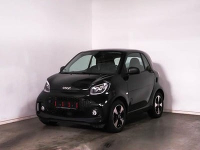 smart Fortwo EQ Passion Nightsky del 2024 usata a Magenta