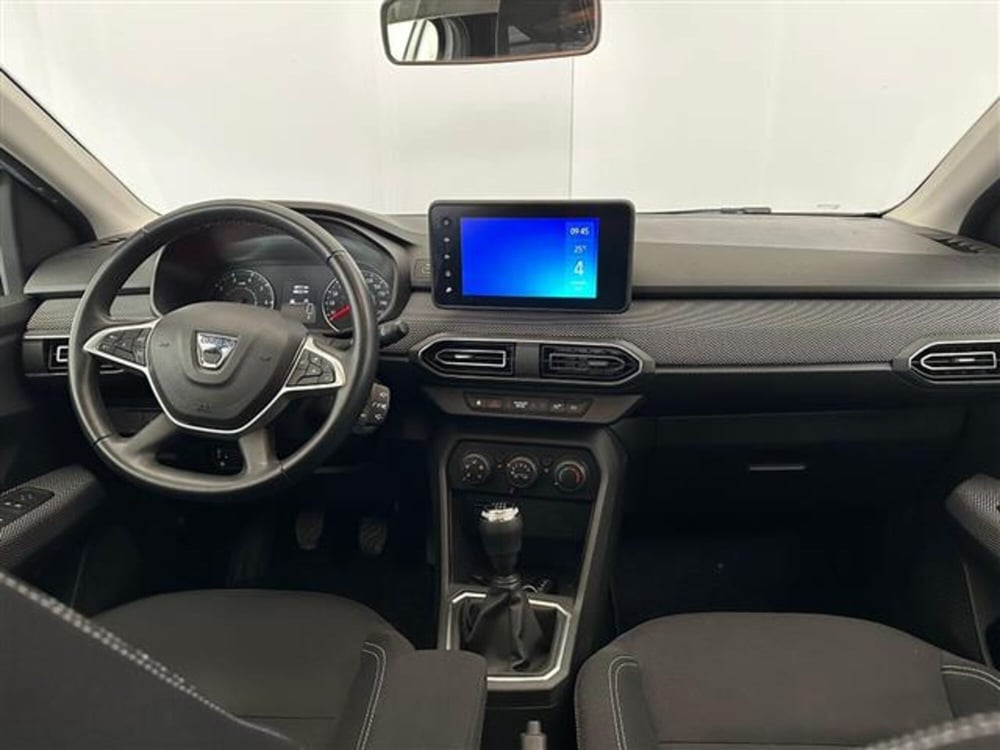 Dacia Sandero usata a Siena (9)