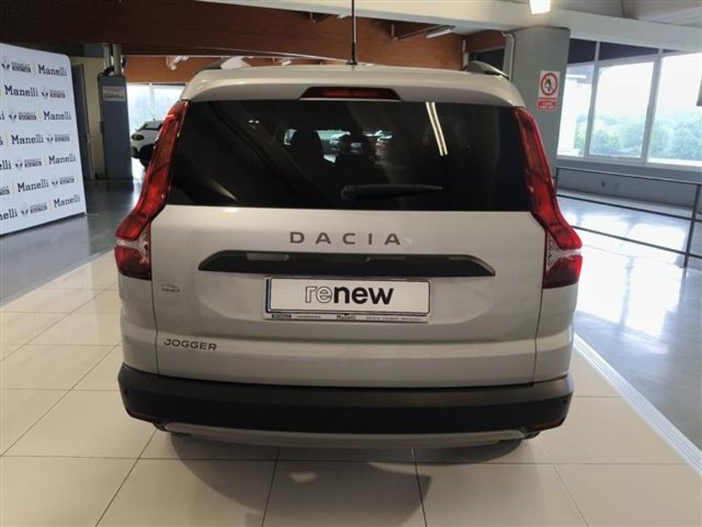 Dacia Jogger usata a Brescia (4)