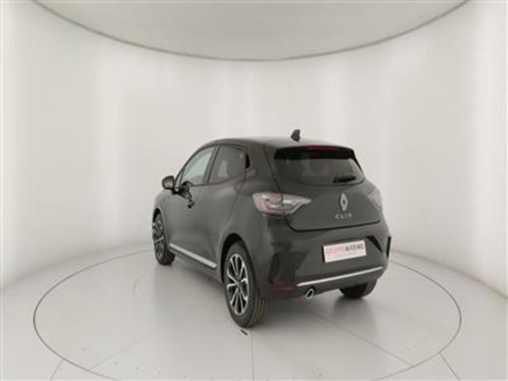 Renault Clio nuova a Bari (5)