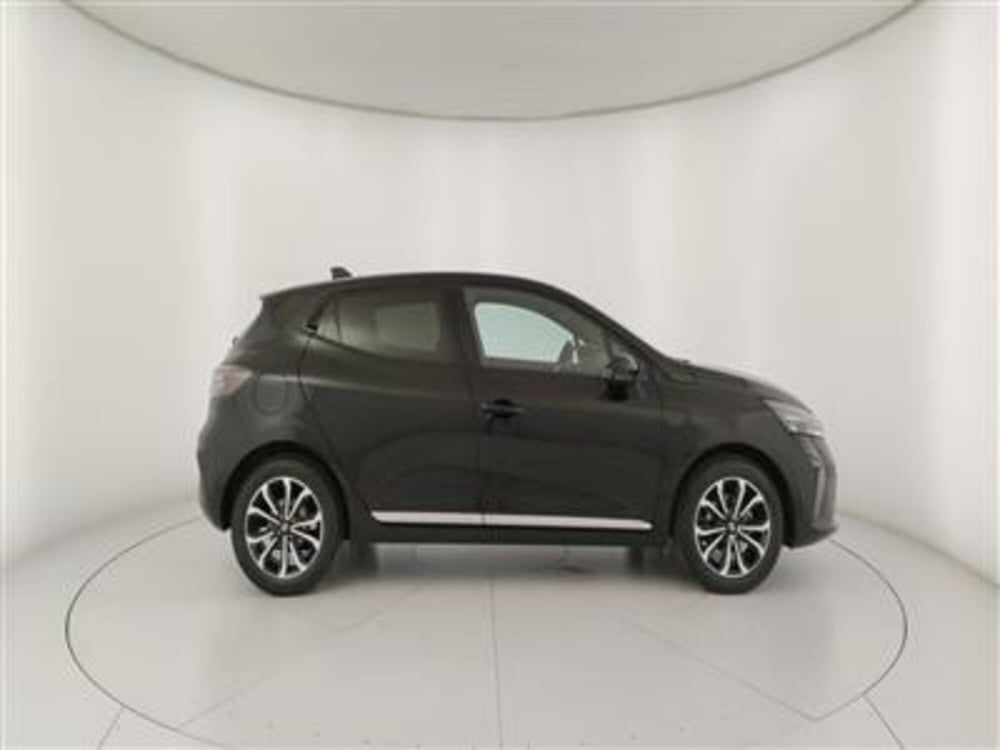 Renault Clio nuova a Bari (9)
