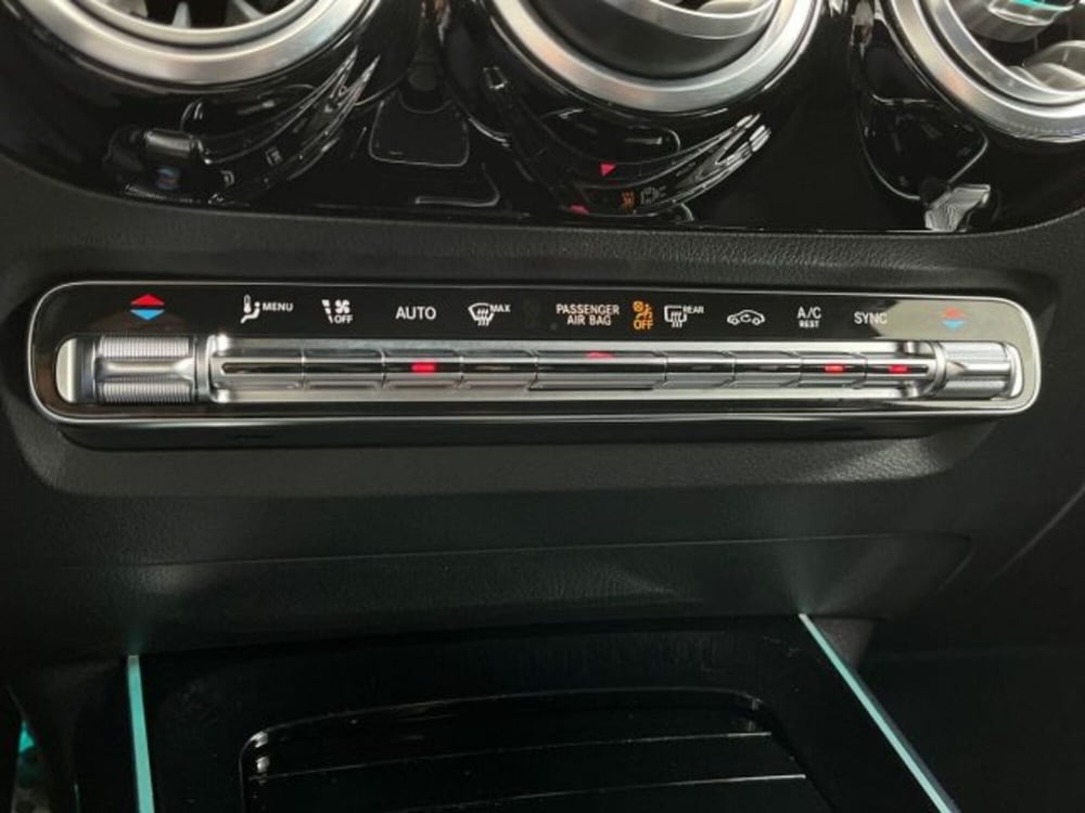 Mercedes-Benz GLA SUV usata a Verona (14)
