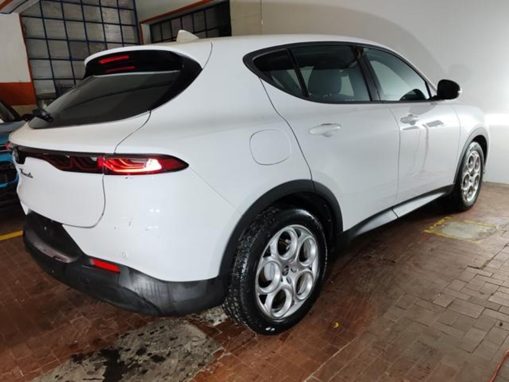 Alfa Romeo Tonale usata a Torino (4)