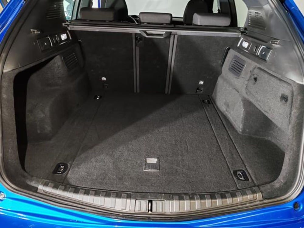 Alfa Romeo Stelvio usata a Torino (19)