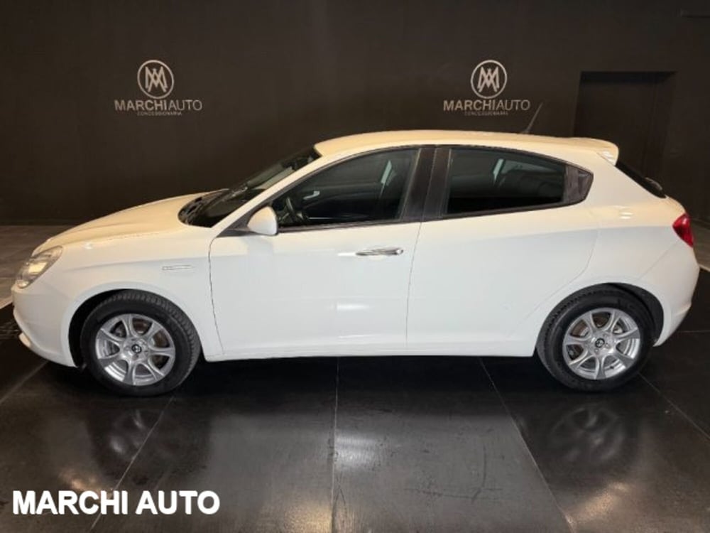 Alfa Romeo Giulietta usata a Perugia (8)