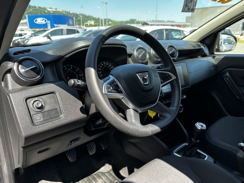 Dacia Duster usata a Torino (9)