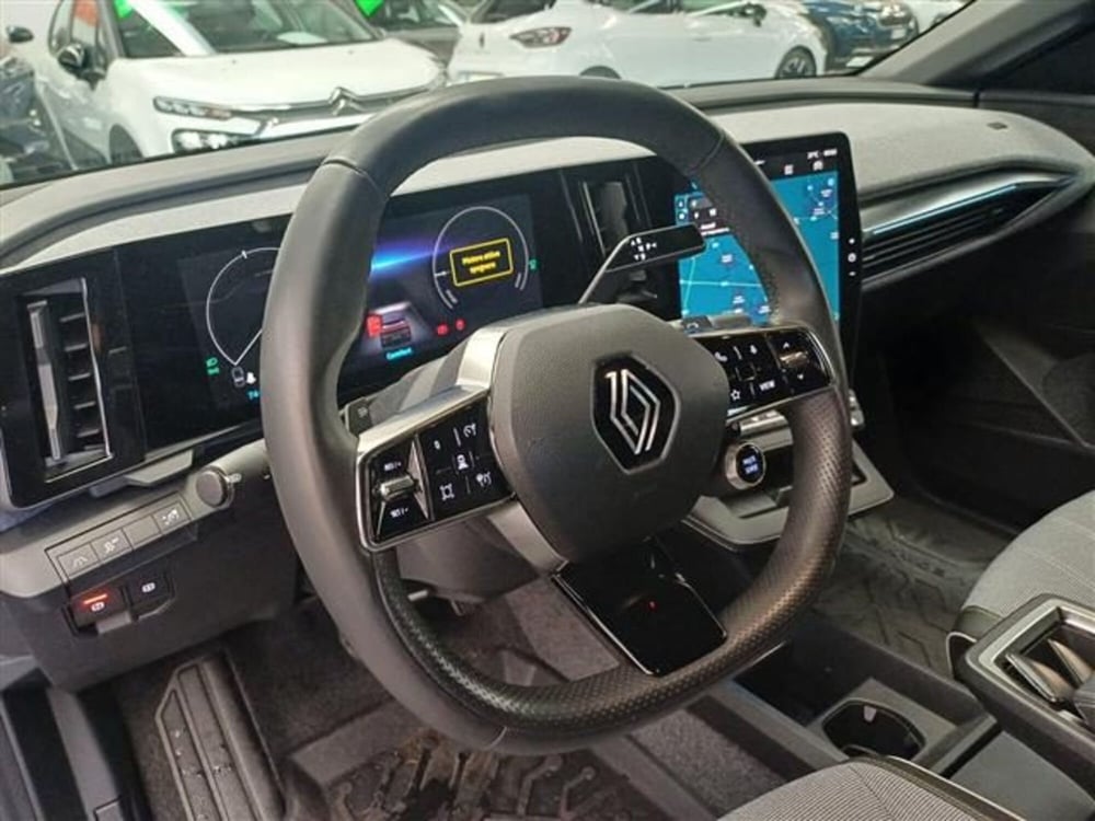 Renault Megane E-Tech Electric usata a Cremona (11)
