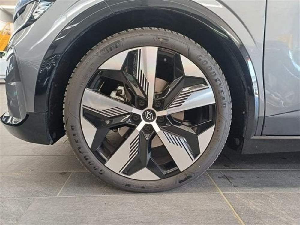 Renault Megane E-Tech Electric usata a Cremona (5)