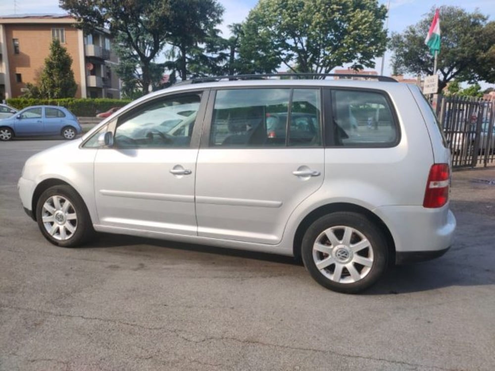 Volkswagen Touran usata a Firenze (6)