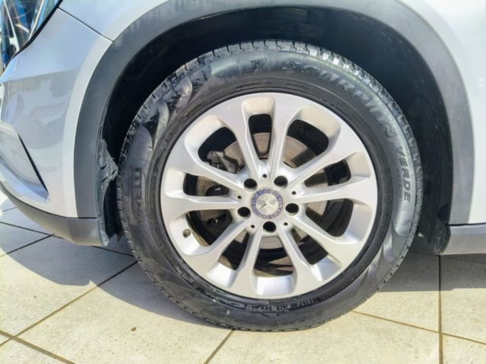 Mercedes-Benz GLA SUV usata a Firenze (13)