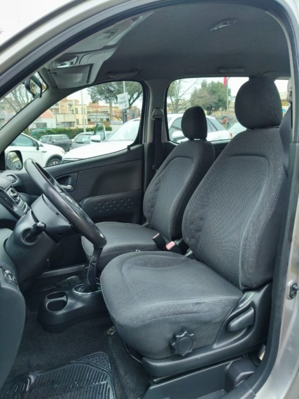 Toyota Yaris usata a Firenze (7)