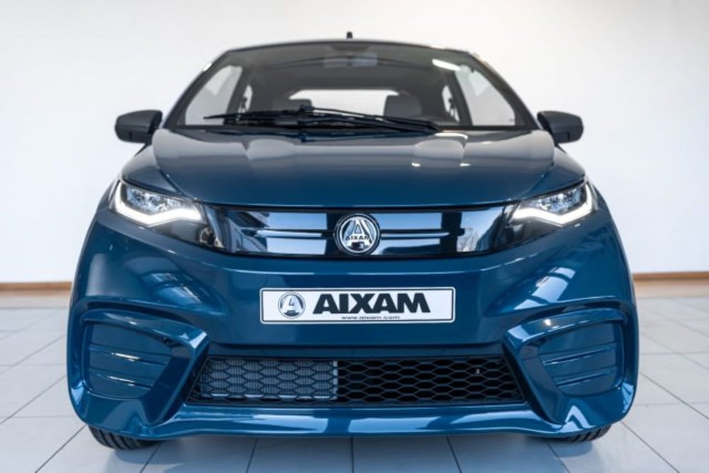 Aixam City nuova a Firenze (2)