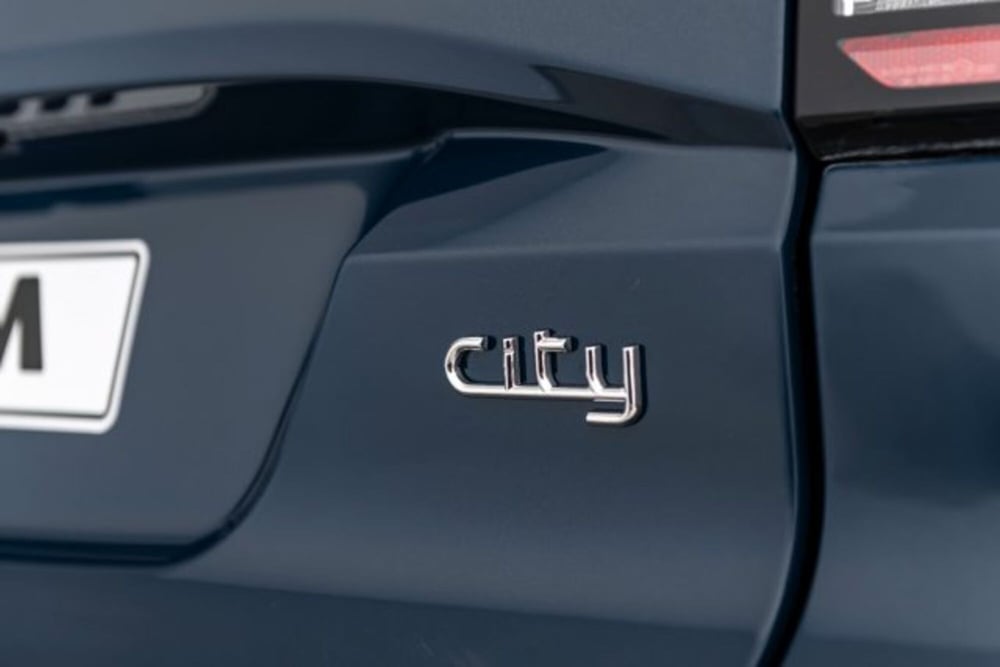 Aixam City nuova a Firenze (9)