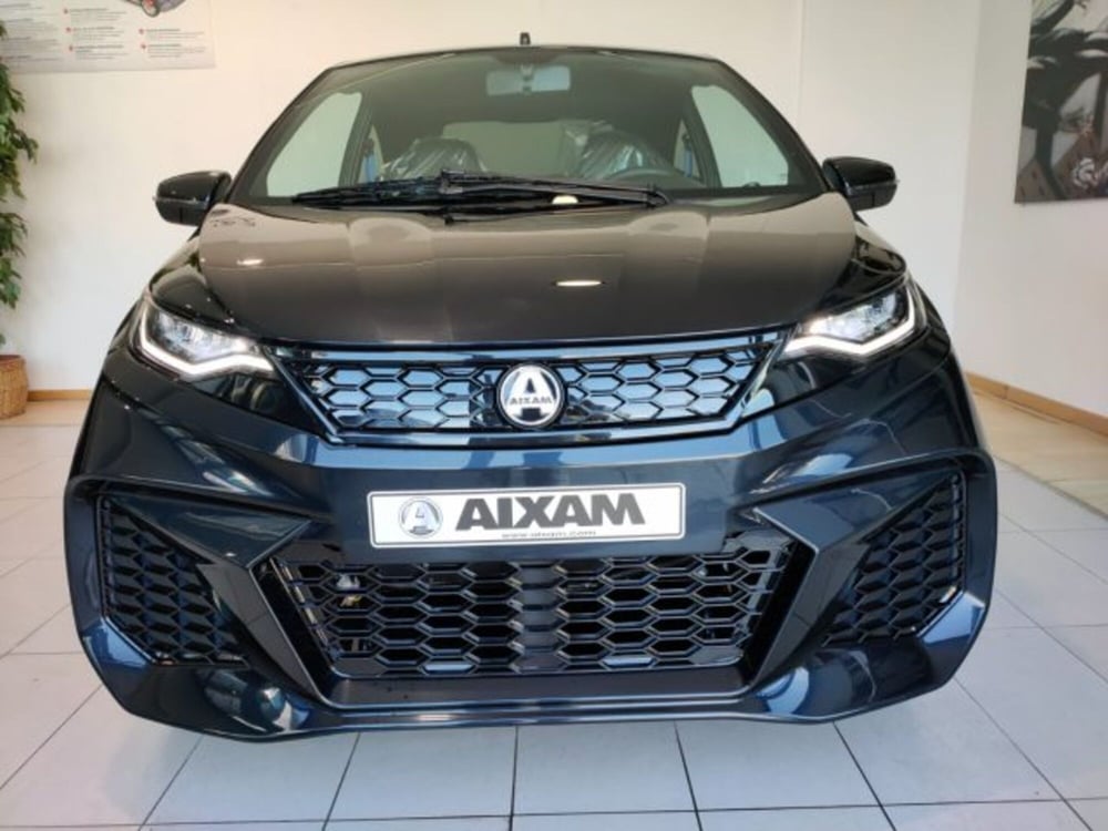 Aixam Coupé nuova a Firenze (2)
