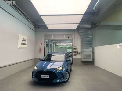 Toyota Yaris Cross 1.5h GR Sport Black Sky fwd 116cv e-cvt del 2021 usata a Milano