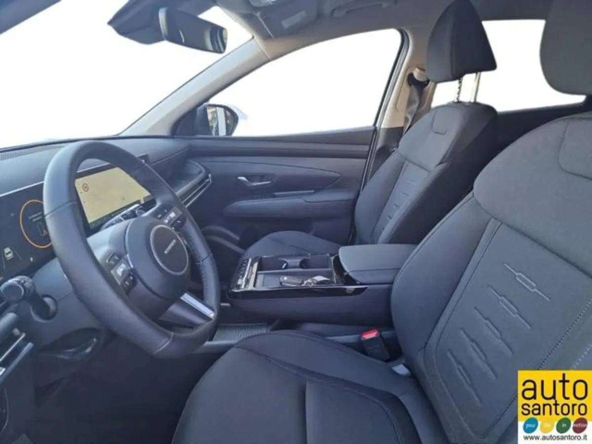 Hyundai Tucson nuova a Salerno (10)