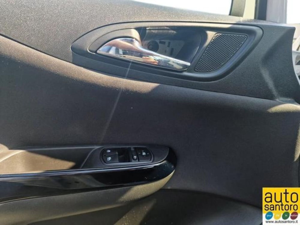 Opel Corsa usata a Salerno (14)