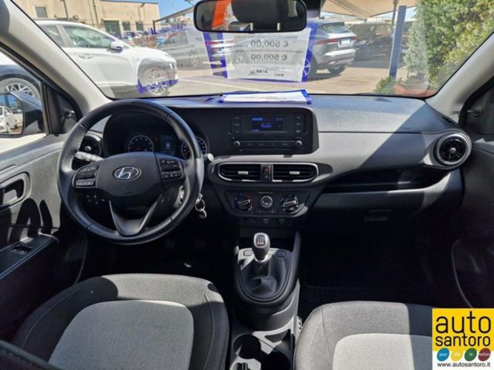 Hyundai i10 usata a Salerno (18)