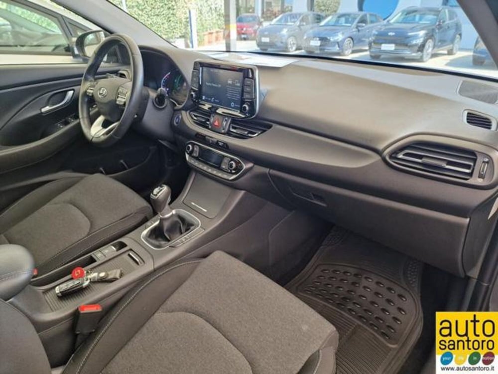 Hyundai i30 Station Wagon nuova a Salerno (18)