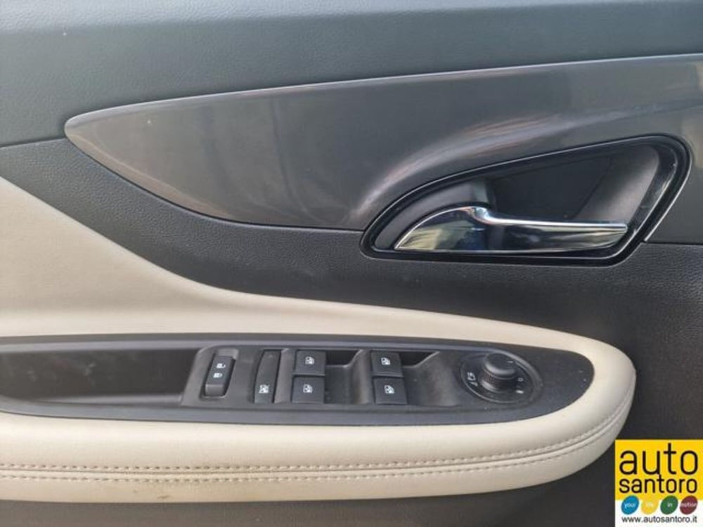Opel Mokka usata a Salerno (11)