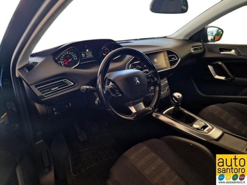 Peugeot 308 usata a Salerno (9)