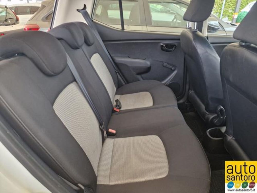 Hyundai i10 usata a Salerno (14)