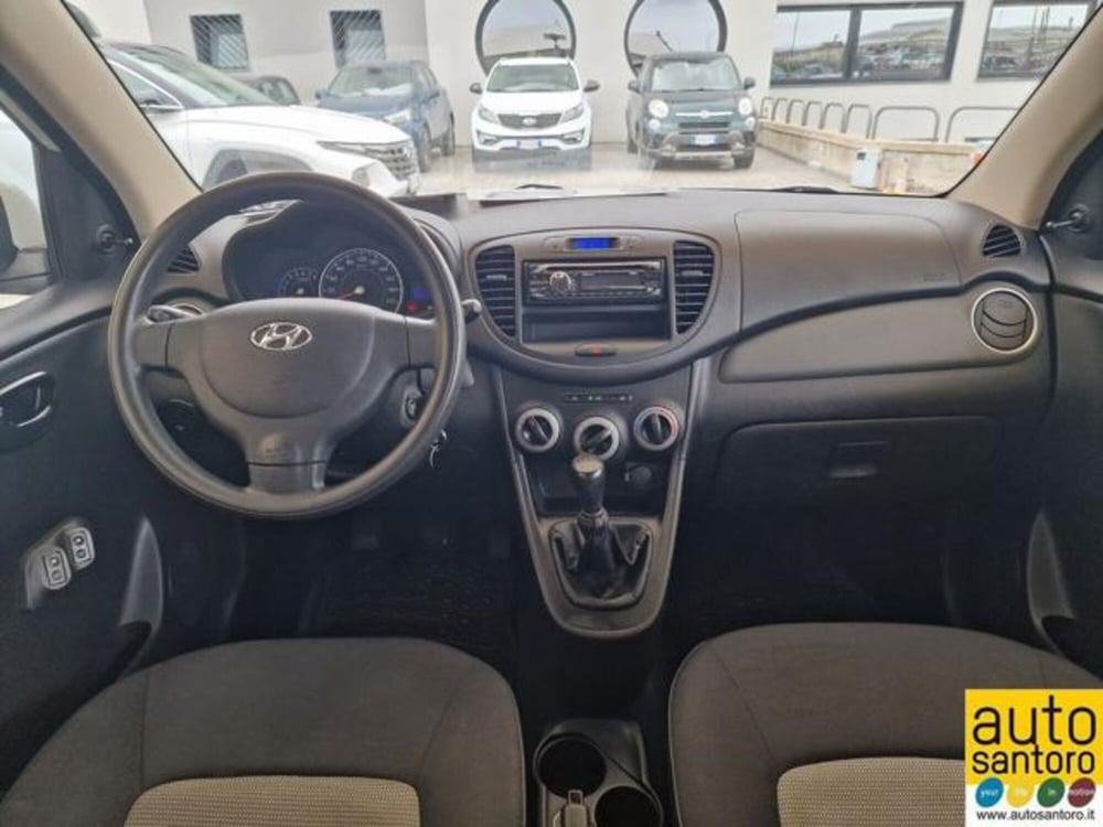 Hyundai i10 usata a Salerno (18)