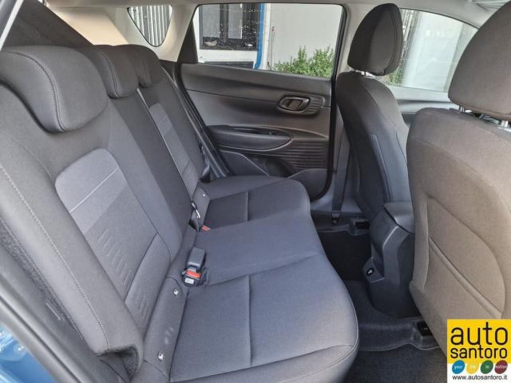 Hyundai Bayon nuova a Salerno (18)