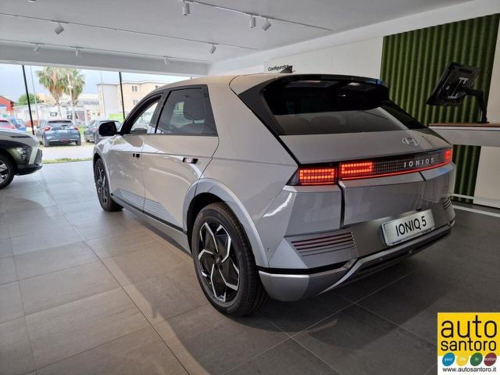 Hyundai Ioniq 5 nuova a Salerno (10)