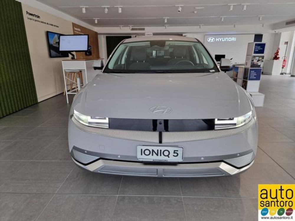 Hyundai Ioniq 5 nuova a Salerno (2)