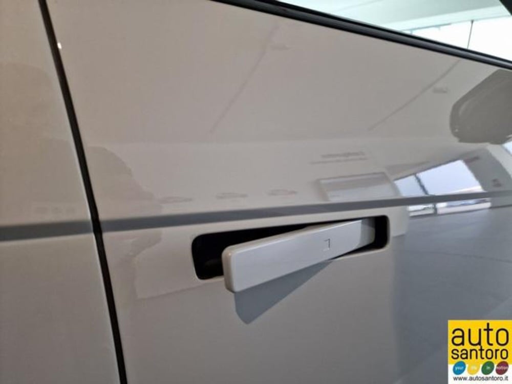 Hyundai Ioniq 5 nuova a Salerno (7)