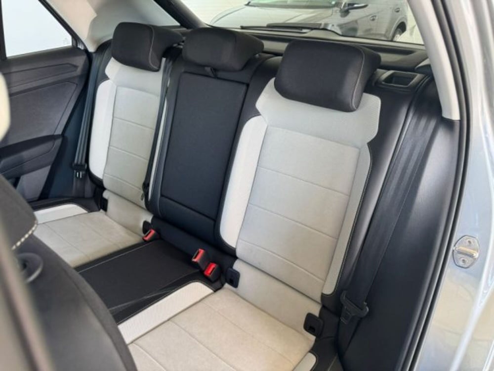 Volkswagen T-Roc usata a Cuneo (10)