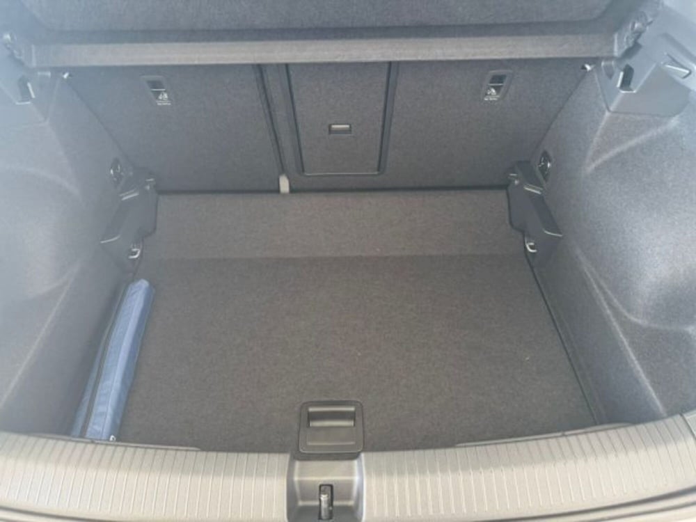 Volkswagen T-Roc usata a Cuneo (14)