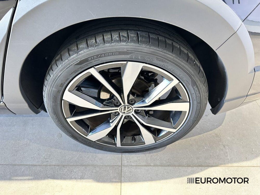 Volkswagen Taigo usata a Bari (10)