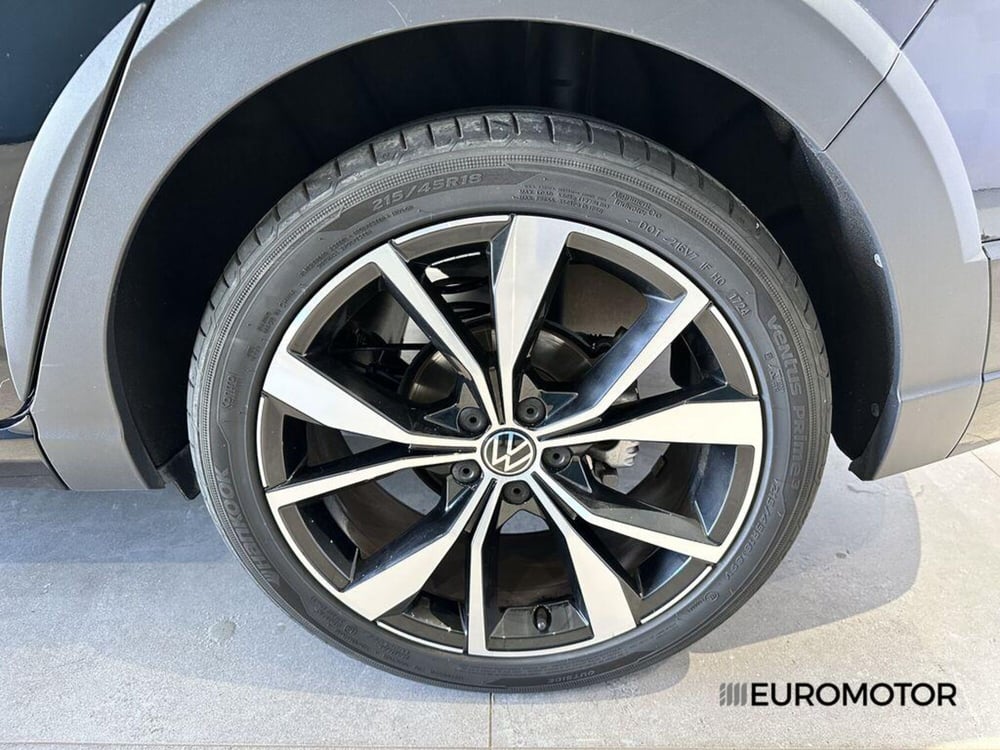 Volkswagen Taigo usata a Bari (11)
