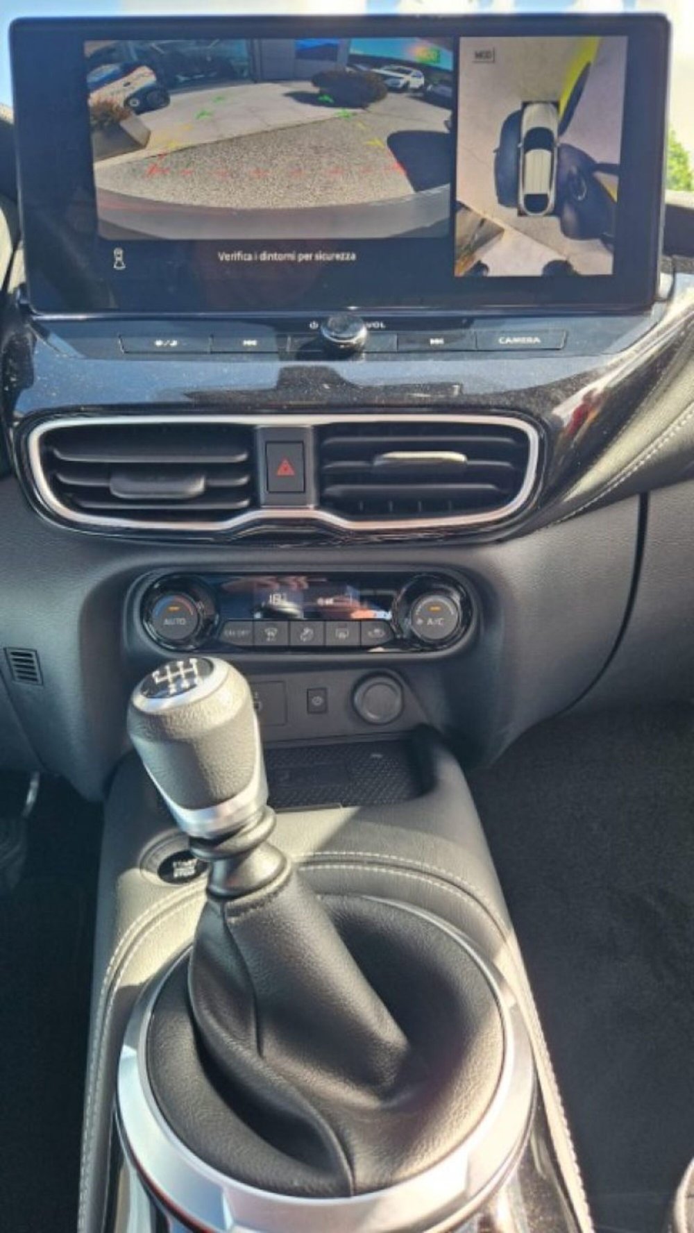 Nissan Juke usata a Lucca (9)