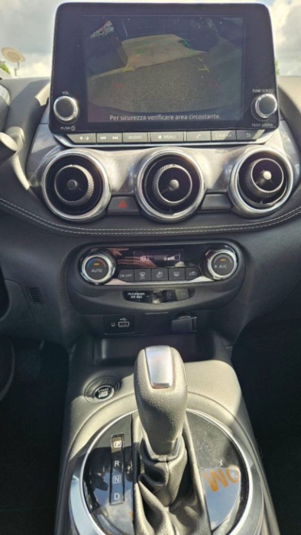 Nissan Juke usata a Lucca (14)